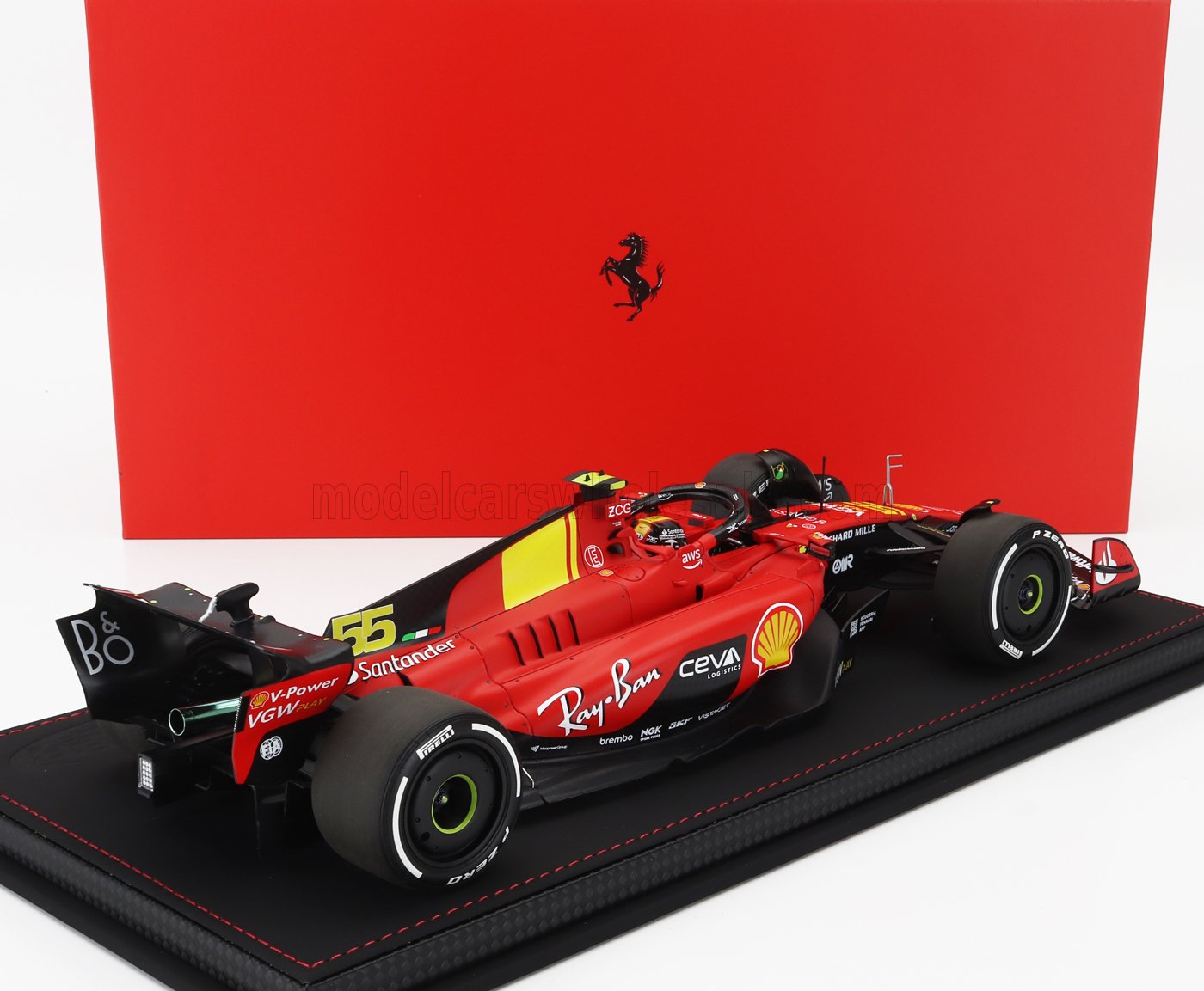 BBR-MODELS - 1/18 - FERRARI - F1 SF-23 TEAM SCUDERIA FERRARI N 55 POLE POSITION 3rd MONZA ITALY GP 2023 CARLOS SAINZ - CON VETRINA - WITH SHOWCASE - RED BLACK YELLOW