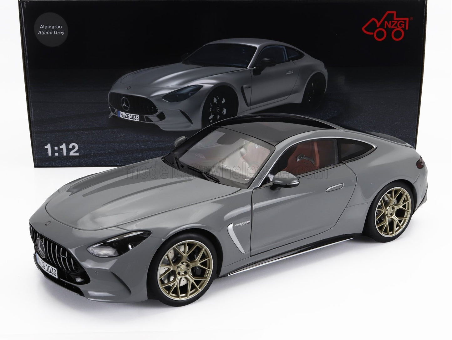 NZG - 1/12 - MERCEDES BENZ - AMG GT63 V8 BITURBO (C192) 4-MATIC 2024 - ALPIN GREY