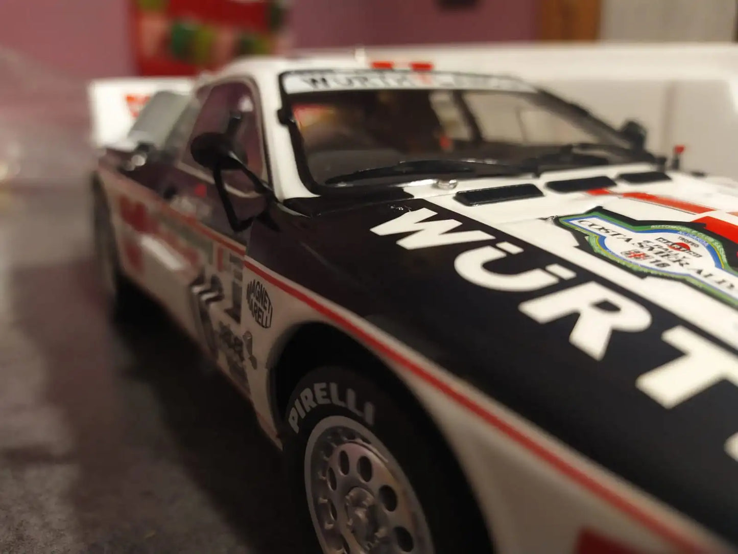 Kyosho Lancia Rally 037 Club Grifone