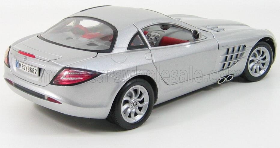 MOTOR-MAX - MERCEDES BENZ - SLR MCLAREN 2003