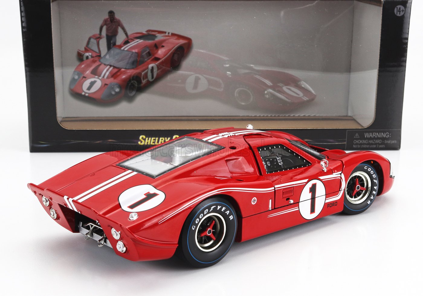 SHELBY-COLLECTIBLES - 1/18 - FORD USA - GT40 MKIV 7.0L V8 TEAM SHELBY AMERICAN INC. N 1 WINNER 24h LE MANS 1967 A.J.FOYT - D.GURNEY - RED WHITE