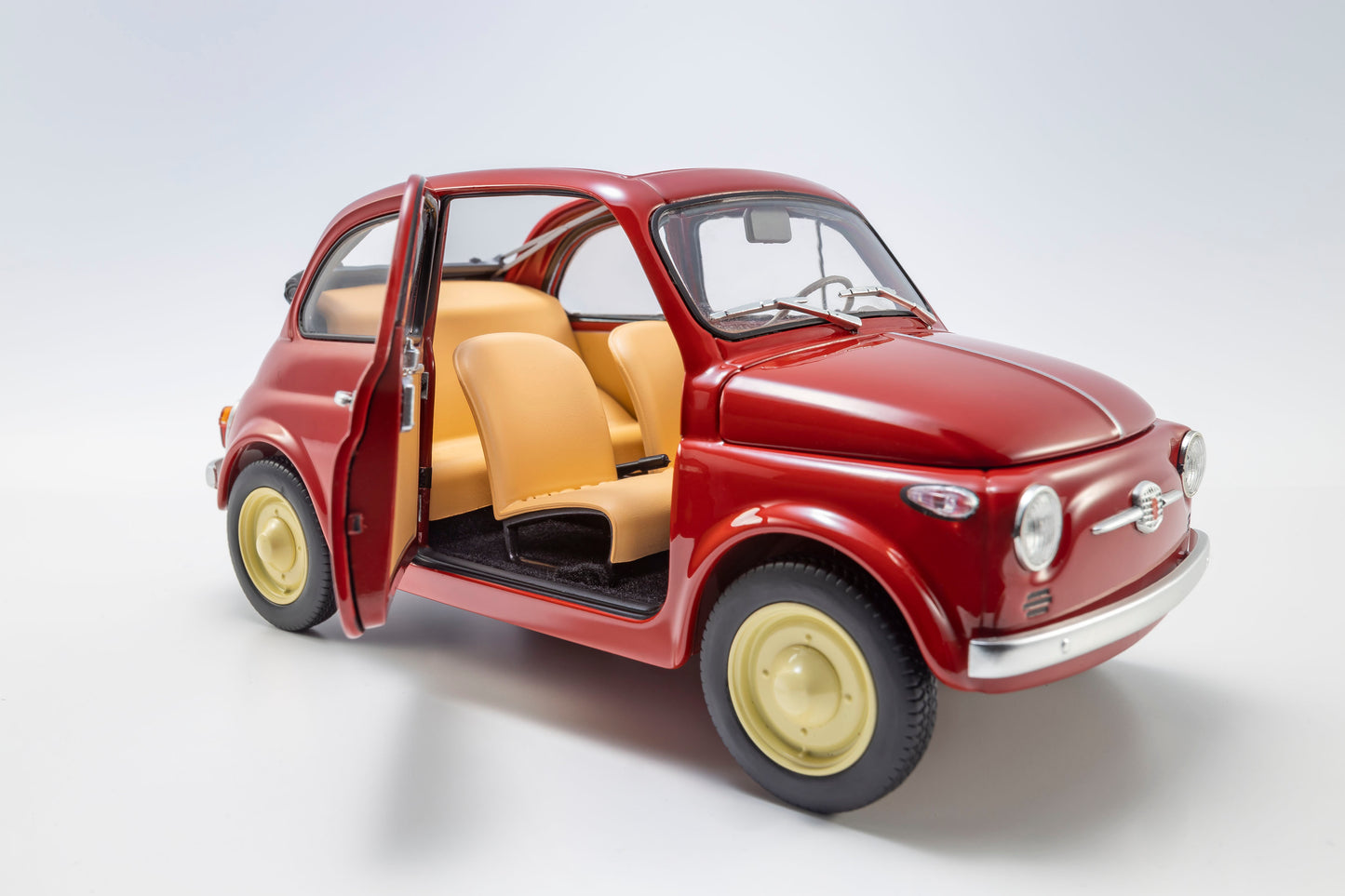 Kyosho - Fiat Nuova 500 1/18 (Rosso Corallo)