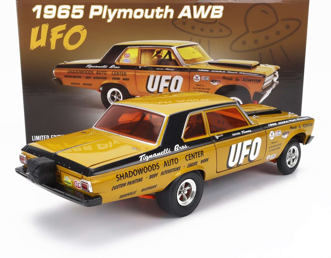 ACME-MODELS - 1/18 - PLYMOUTH - SATELLITE AWB UFO CUSTOM RACE 1965 - GOLD BLACK 1/18 modellino da collezione 154 lacasadelmodellismo