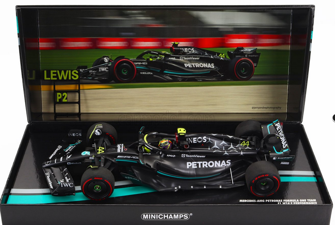 MINICHAMPS - MERCEDES GP - F1 W14 TEAM MERCEDES-AMG PETRONAS FORMULA ONE N 44 2nd AUSTRALIAN MELBOURNE GP WITH PIT BOARD 2023 LEWIS HAMILTON