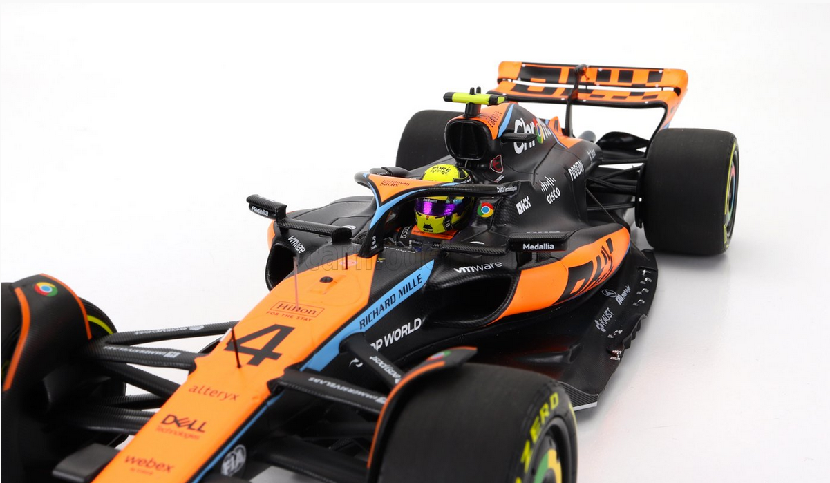 MINICHAMPS - McLAREN - F1 MCL60 TEAM McLAREN N 4 6th AUSTRALIAN WITH PIT BOARD GP 2023 LANDO NORRIS