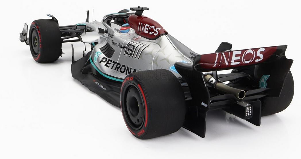 MINICHAMPS - 1/18 - MERCEDES GP - F1 W13E TEAM MERCEDES-AMG PETRONAS F1 N 63 WINNER BRAZILIAN GP 2022 GEORGE RUSSEL - SILVER GREEN