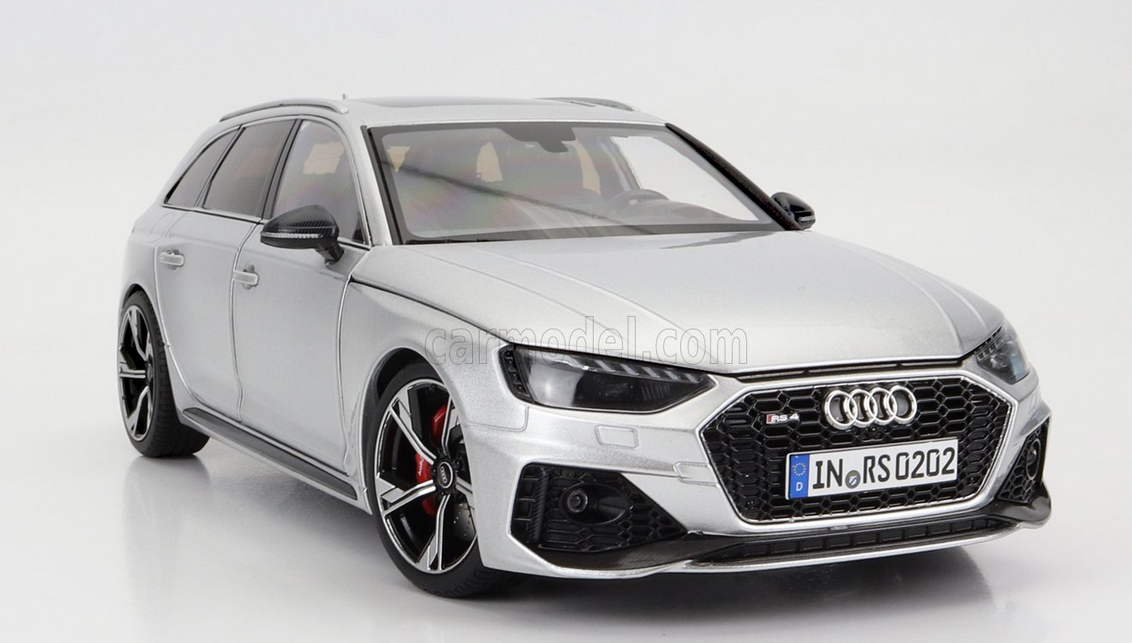 NZG - 1/18 - AUDI - A4 RS4 AVANT SW STATION WAGON 2020 - SILVER