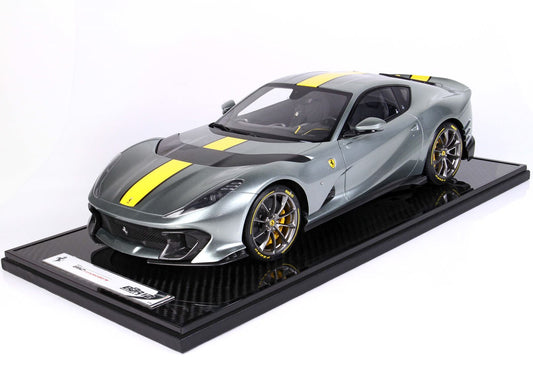 Ferrari 812 Competizione Livrea Gialla  1/12