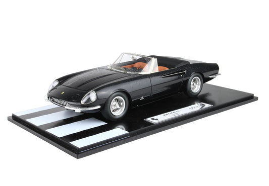 BBRModels  - 1/18  Ferrari 365 California S N 09849 1992 rain version