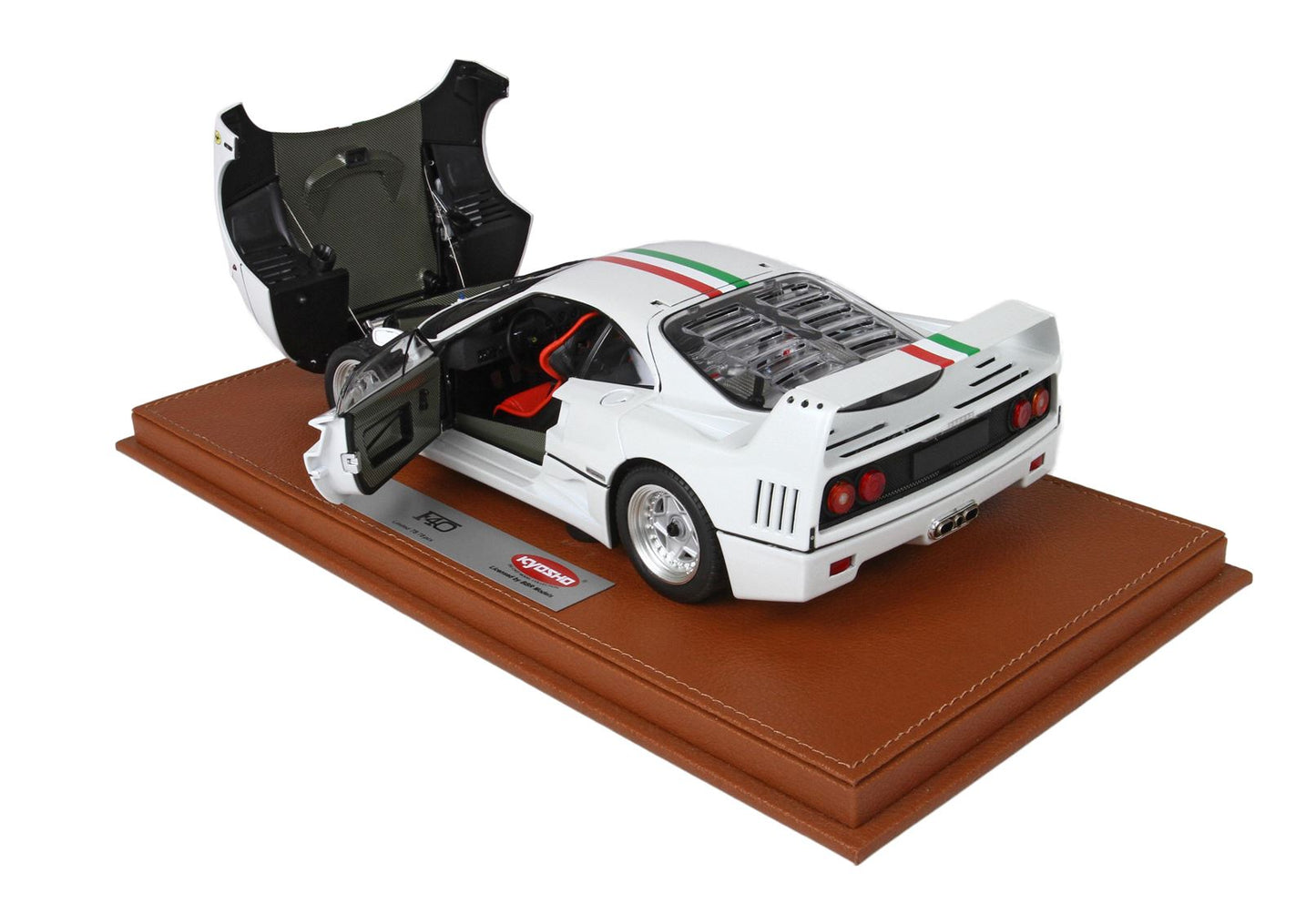 BBRModels - Ferrari F40 Bianco Metallizzato Livrea Italia BBR-Kyosho  con vetrinetta