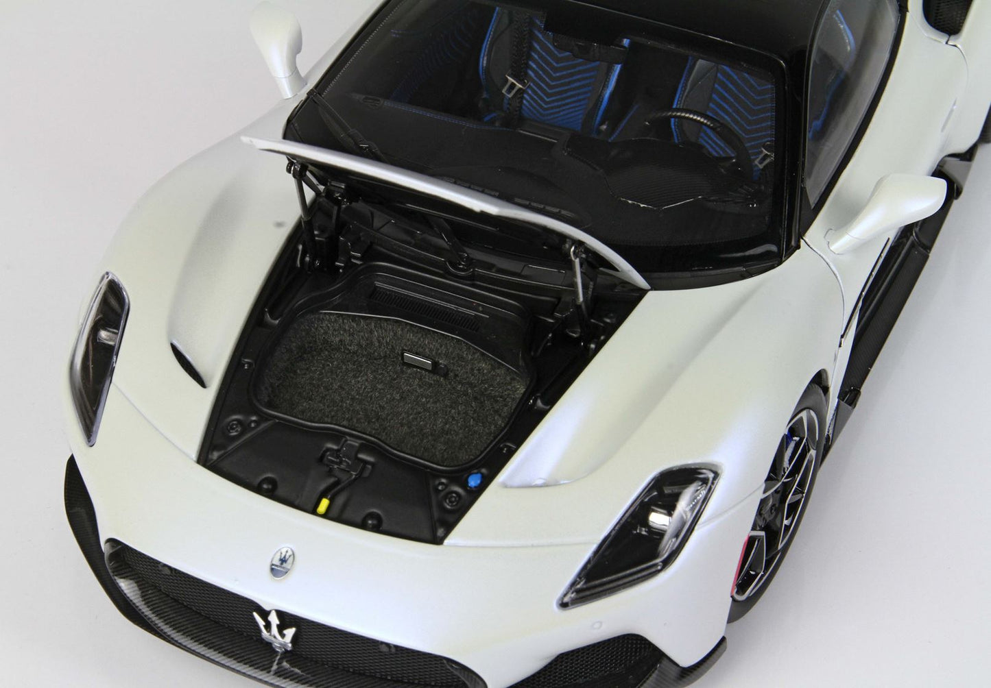 BBR-MODELS - 1/18 - Maserati MC20 Bianco Audace