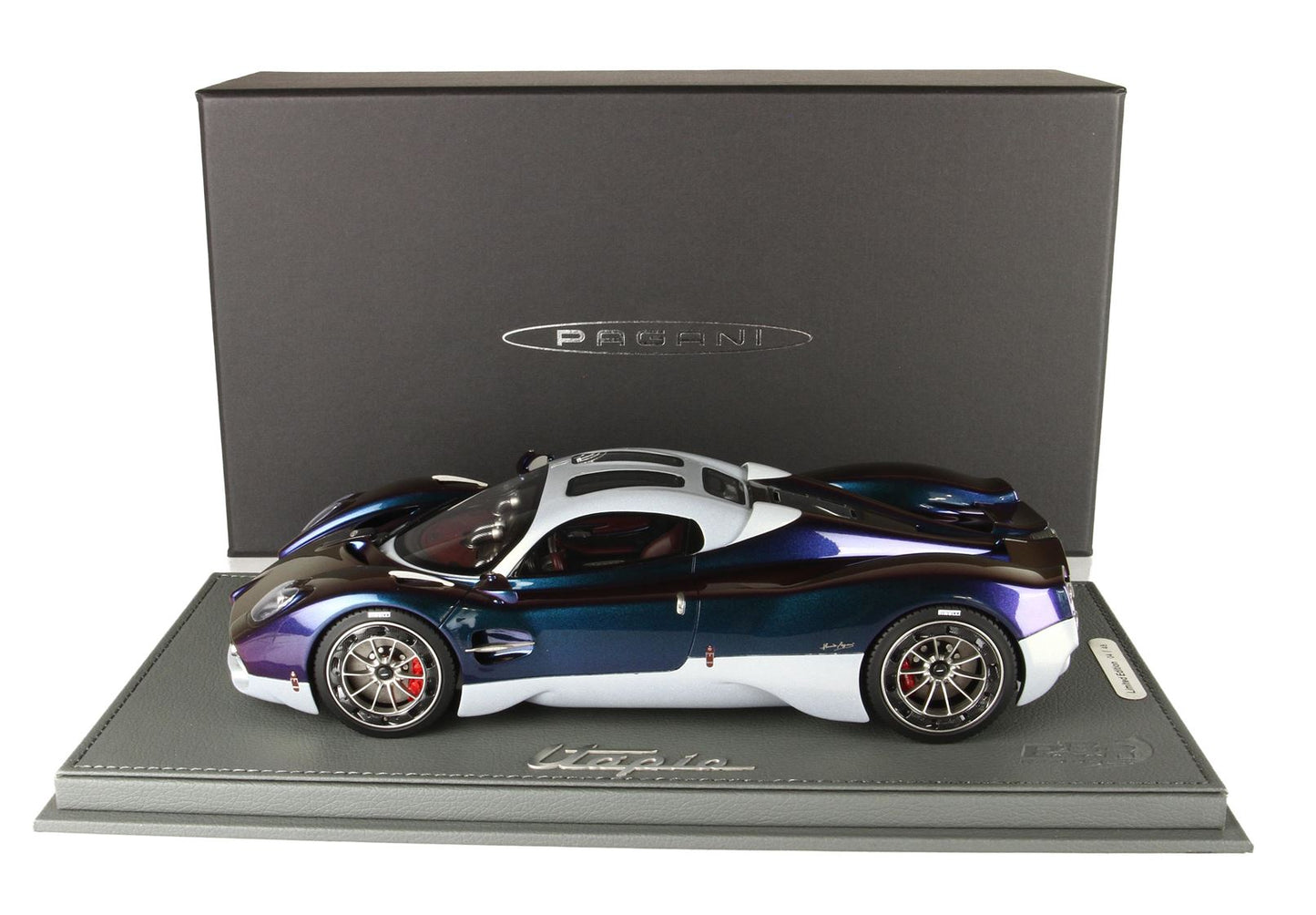 BBRModels - Pagani Utopia Camaleonte E Argento Metallizato con Vetrinetta