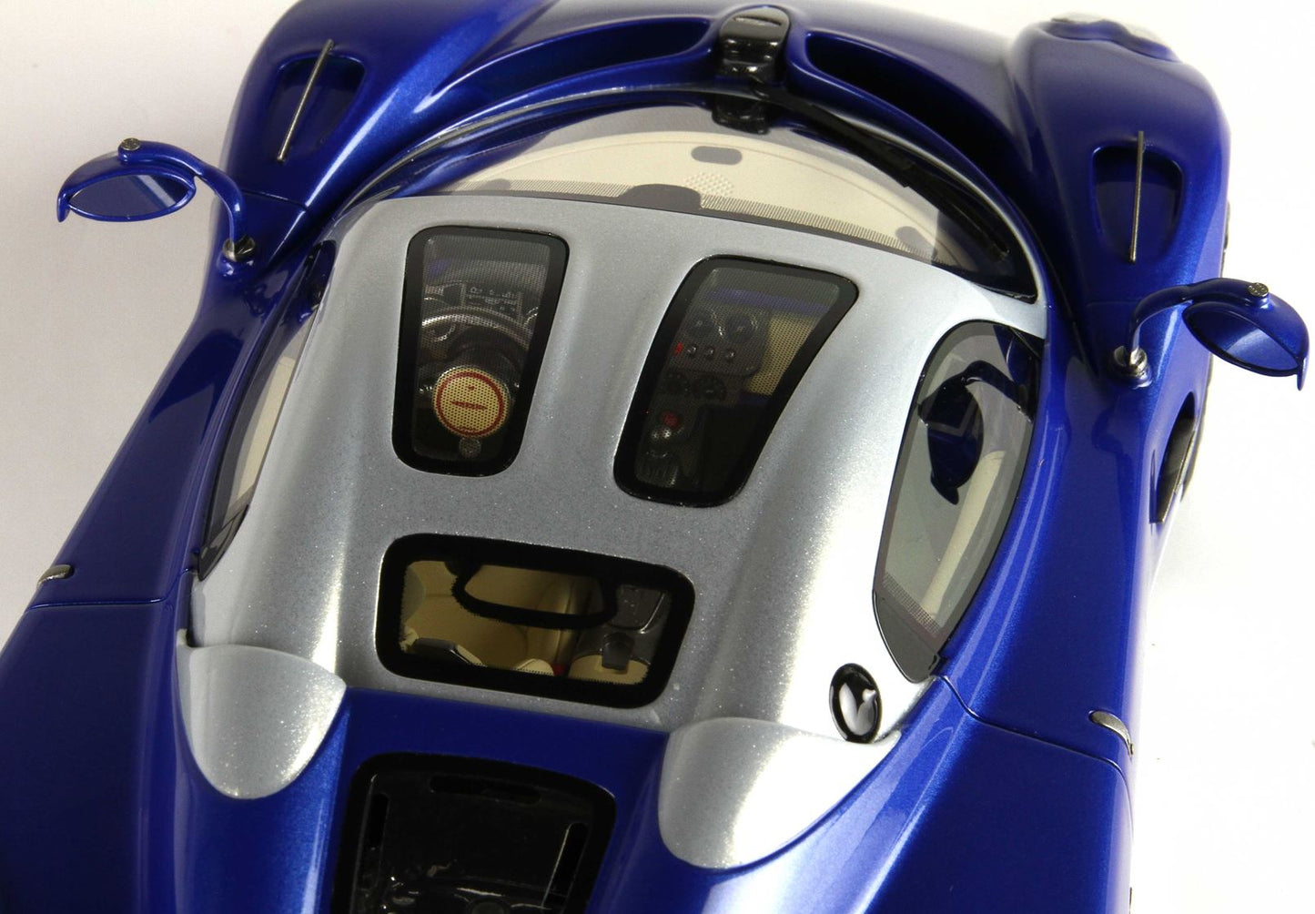 BBRModels - Pagani Utopia M208 Metallic Blue con vetrinetta