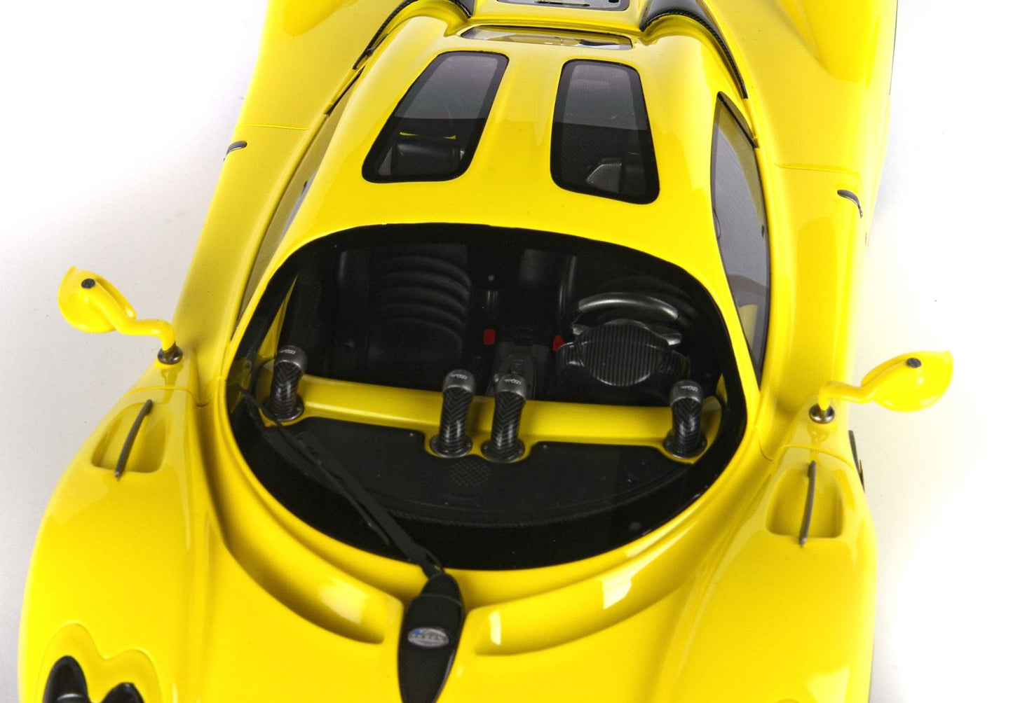 BBRModels - Pagani Utopia Giallo Vetrinetta inclusa