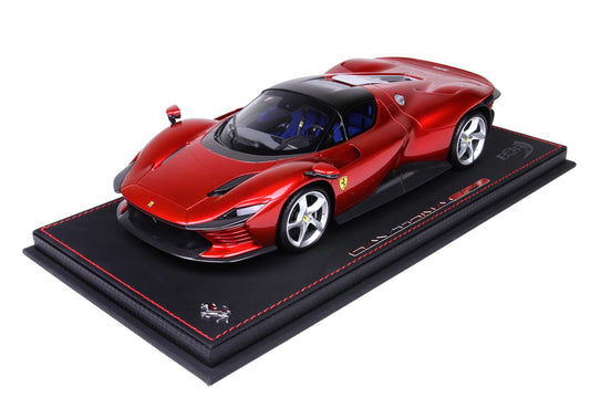 BBRModels - Ferrari Daytona SP3 Serie Icona Tetto chiuso - Rosso Magma con vetrinetta