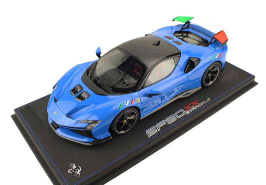 BBR-MODELS - 1/18 Ferrari SF90 XX Stradale Blue Francia - Con tetto Nero con Vetrinetta