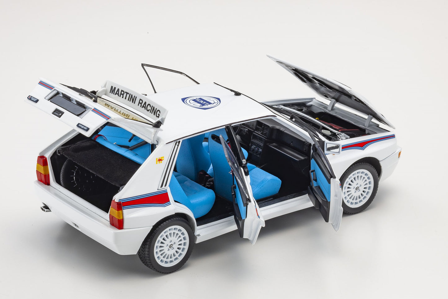 Lancia Delta HF Integrale - Martini 6 1/18