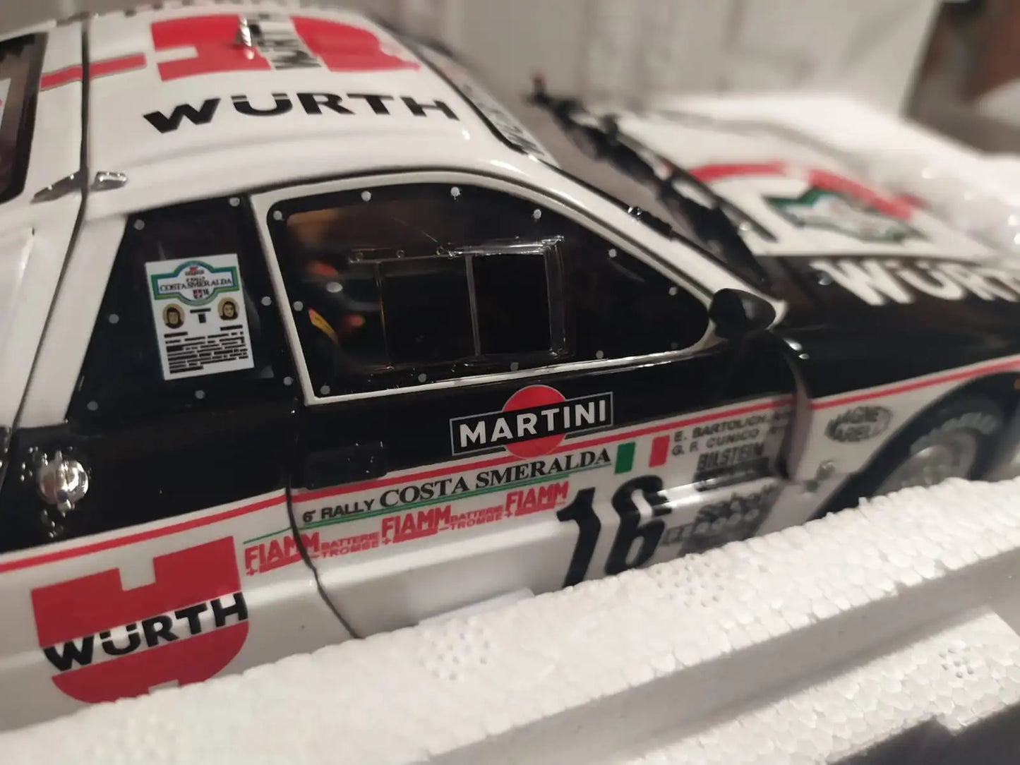 Kyosho Lancia Rally 037 Club Grifone