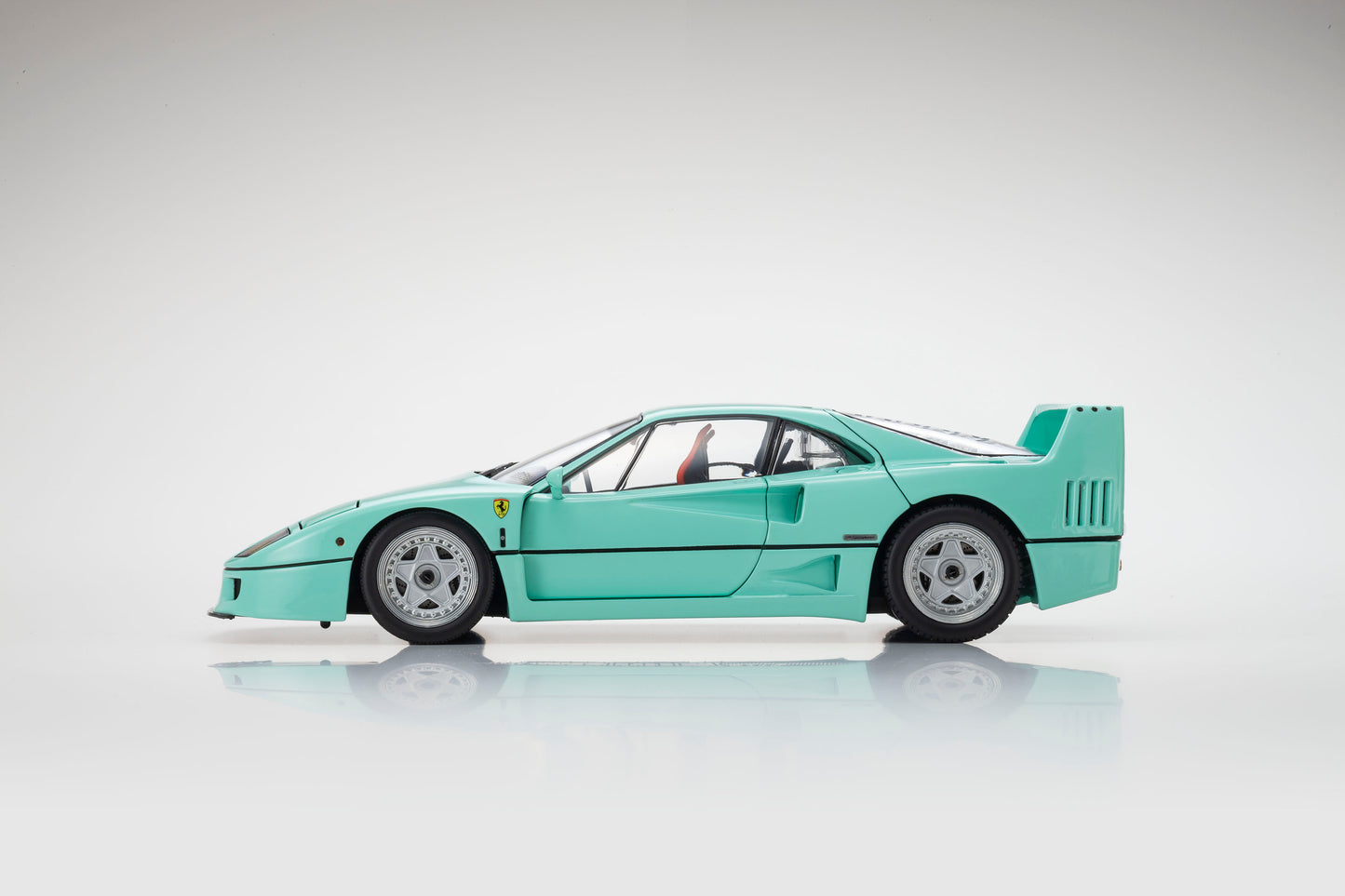 KYOSHO - FERRARI - F40 1987