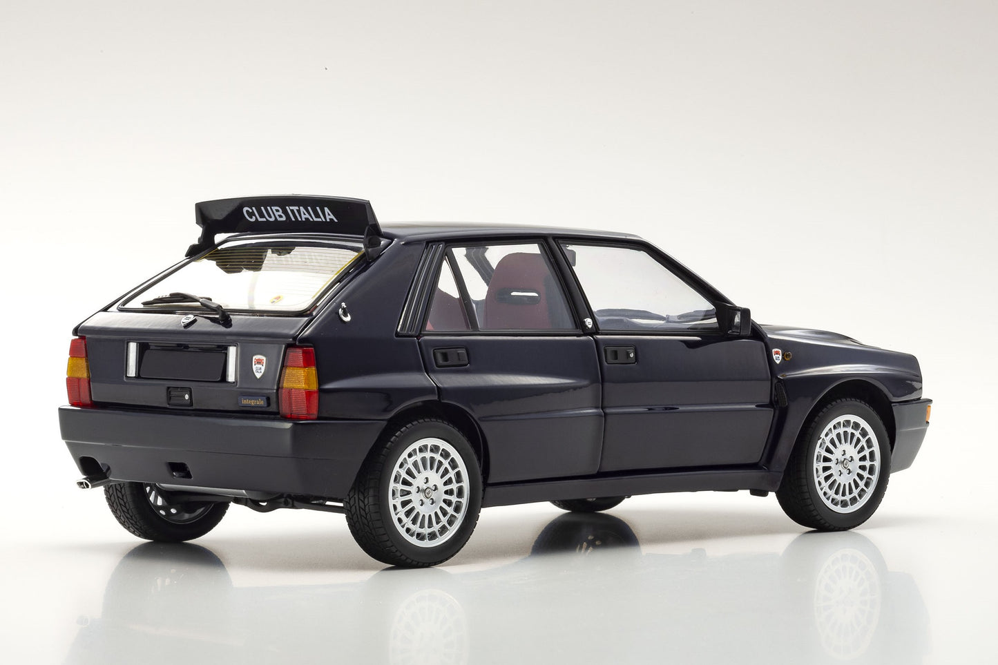 Lancia Delta HF Integrale - Club Italia - Versione stradale