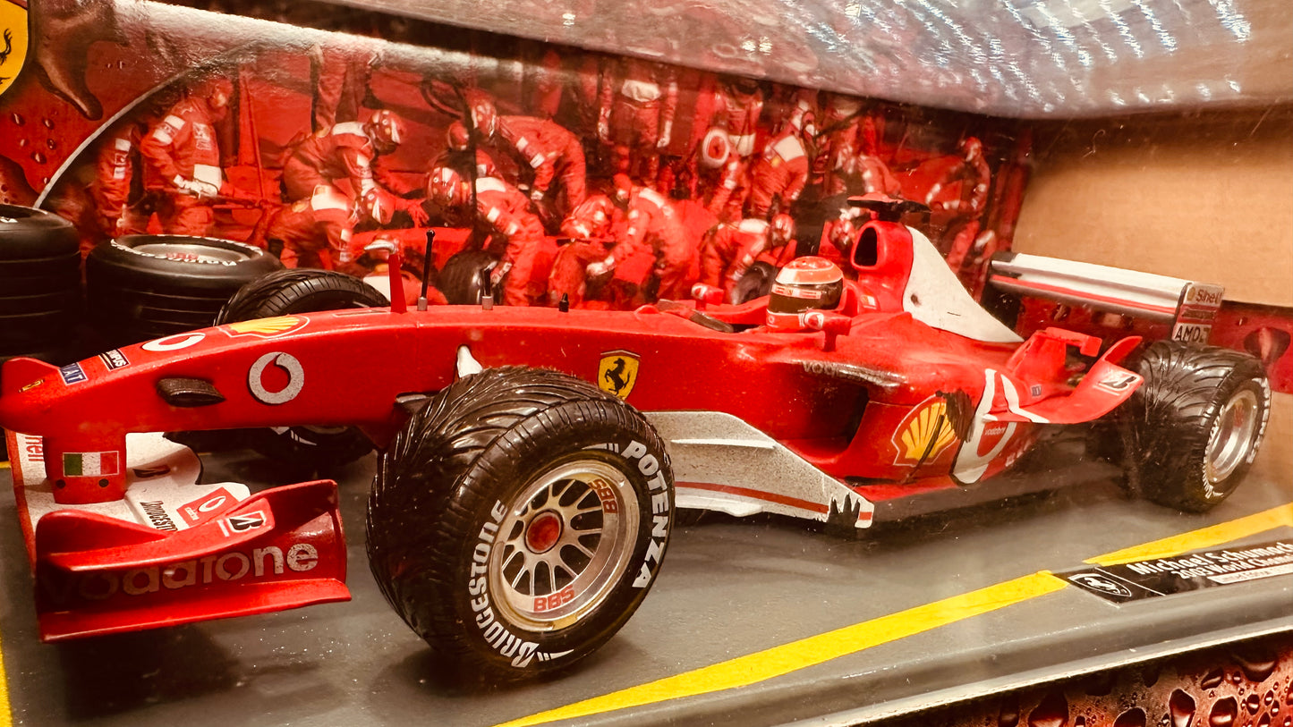 FERRARI 2003 Campione del Mondo Michael Schumacher - HOT WHEELS - B1026 - 1:18